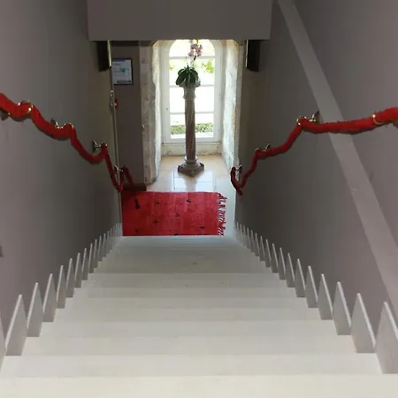 Chateau Isabeau De Naujan 3* Saint-Vincent-de-Pertignas