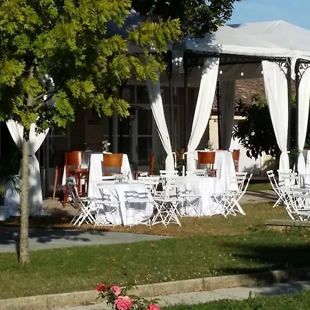 Chateau Isabeau De Naujan Saint-Vincent-de-Pertignas