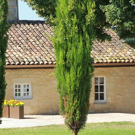 Chateau Isabeau De Naujan Hotel Saint-Vincent-de-Pertignas